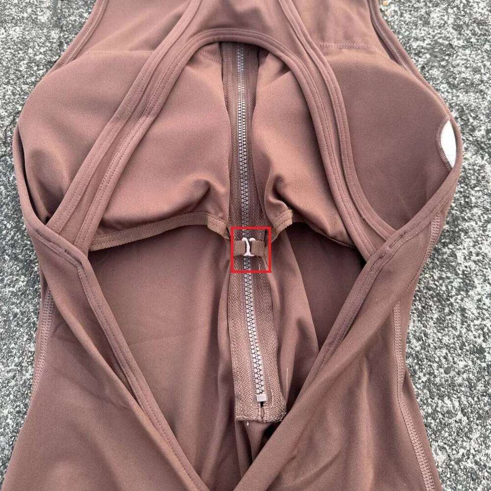 Solid color Scrunch Waist Tight Yoga Jumpsuit Shorts Set Women Zipper Gym Sportswear Fitness One Piece Sports Suit Workout 26H0311