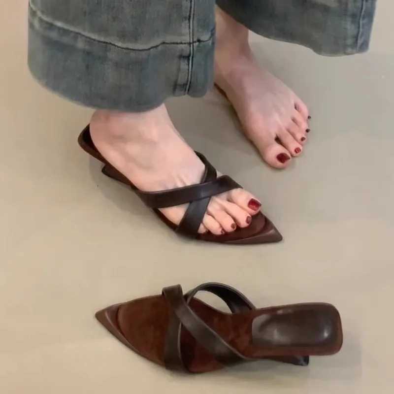 Summer Fashion French High Heels Outside Wear New Pointed Toe Shallow Mouth Open Toe Temperament Special Heel Sandals K260311