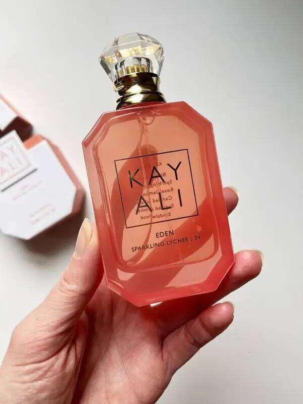 Women's Fragrance 100ml -8 Classic Woody Base for Dates and Business Fresh Long-lasting Floral & Fruity Perfume Z260311