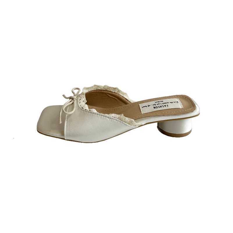 Designer Summer Butterfly-knot Lace Women Slippers Casual Thick Low Heel Dress Street Style Slides K260311