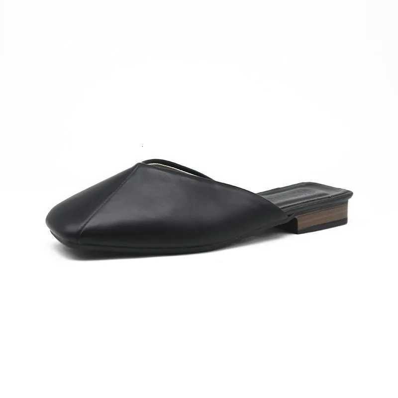 Half drag women 2025 new simple square toe grandma shoes casual coarse heel low heel slippers K260311