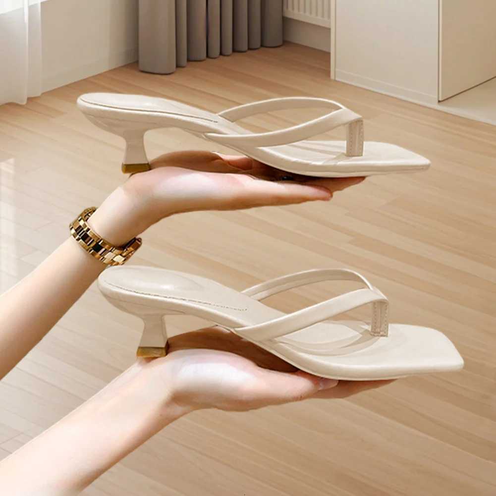 Women Summer Clip Toe Slippers Anti-Slip Comfort Low Heel Slides PU Leather Thin Heel Flip Flops for Seaside Beach Travel K260311