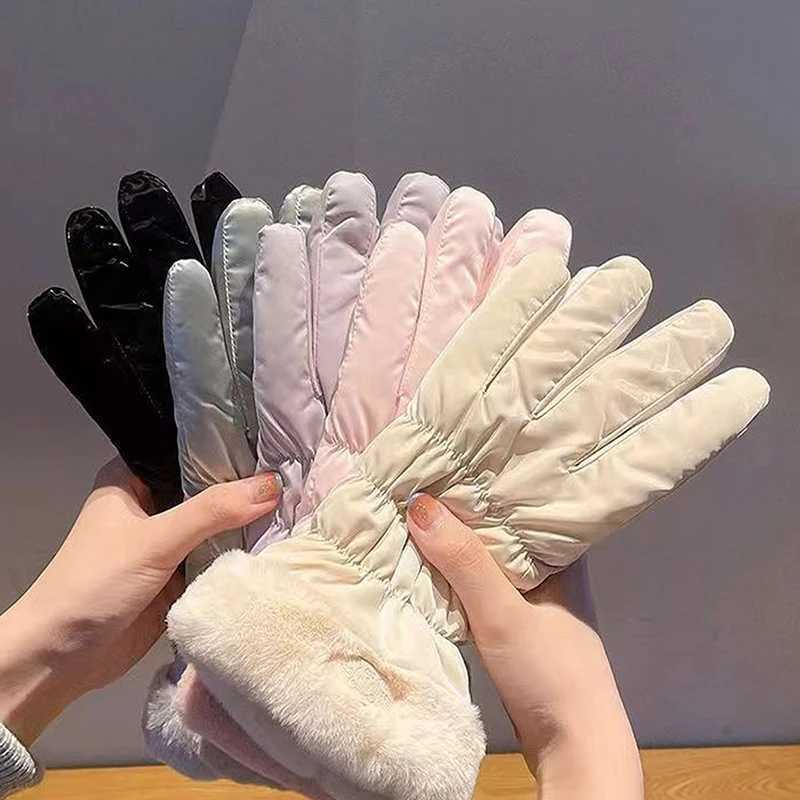 1Pair Ski Gloves Women Winter Fleece Thickened Warm Windproof Waterproof Touch-Screen Gloves For Outdoor Riding Mountaineering M260311