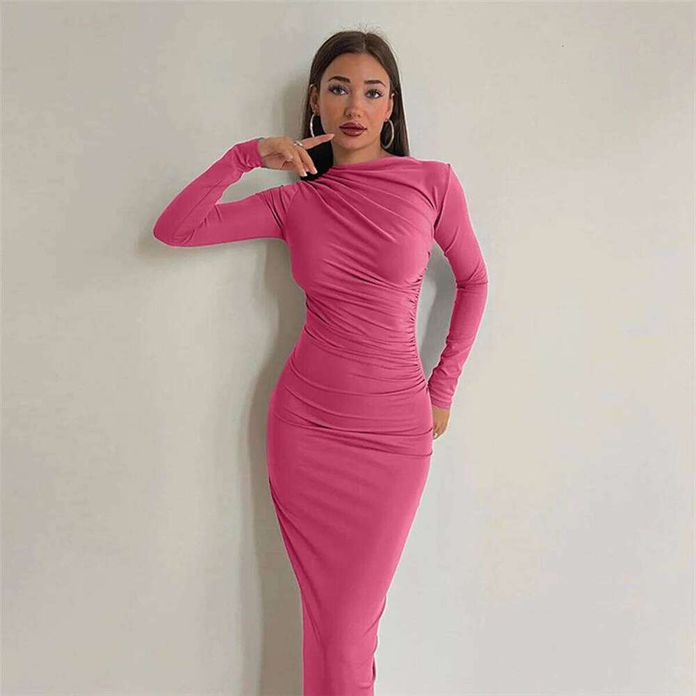 Fashionable round neck long sleeved slim fit wrap buttocks solid color temperament dress Z260311