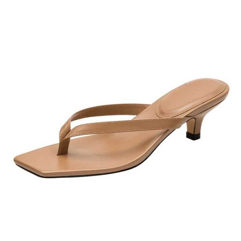 Square-toe flip-flops for women stylish and mid-heel K260311