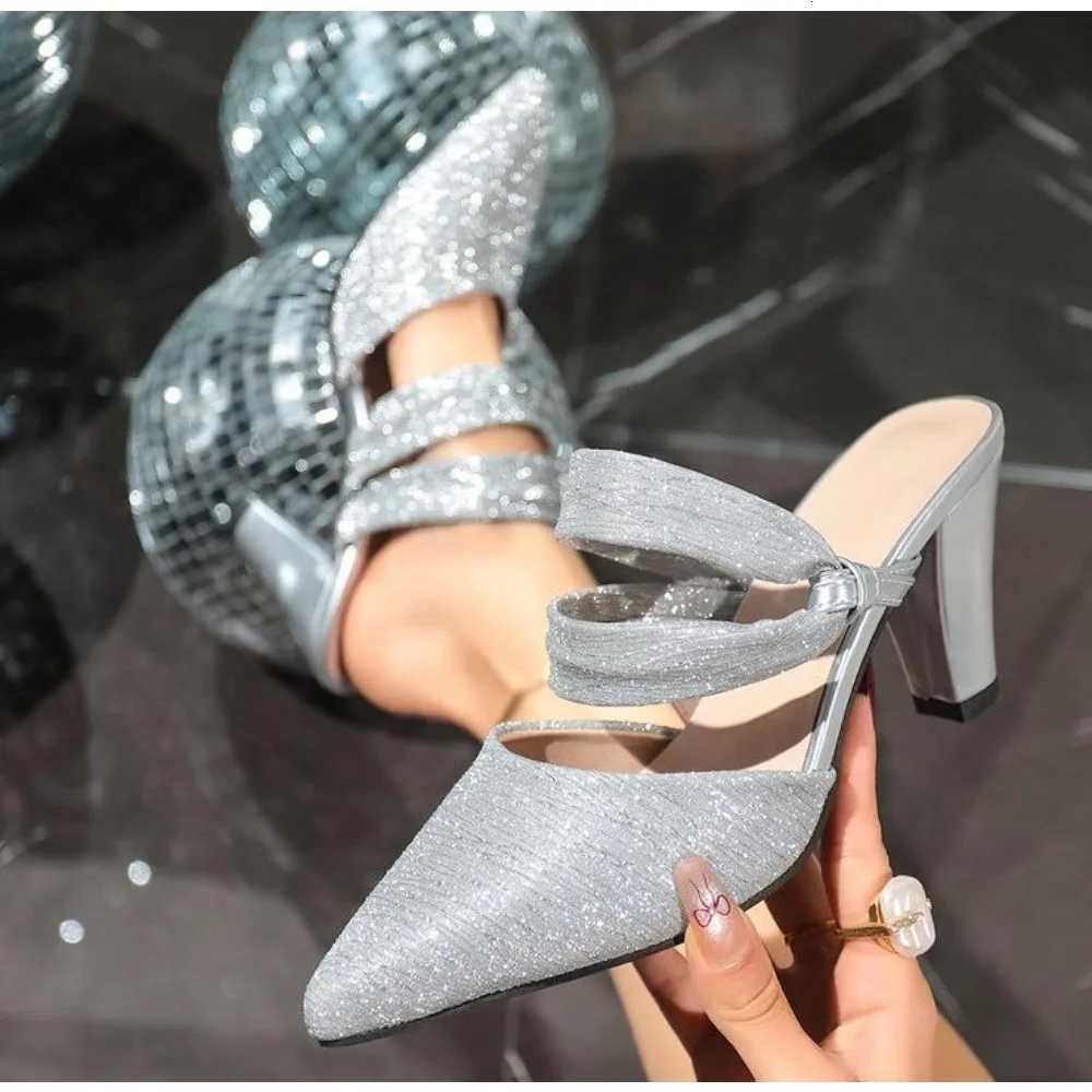 New Style Pointed Toe Square Root Rhinestone Decoration Sexy and Elegant Womens Shoes Casual and Comfortable K260311