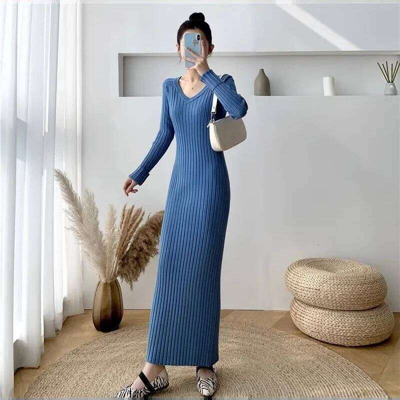 V-neck Knitted Dress Women's Autumn Winter New Slim Hip Bottoming Shirt Over-the-knee Sweater Long Skirt Z260311