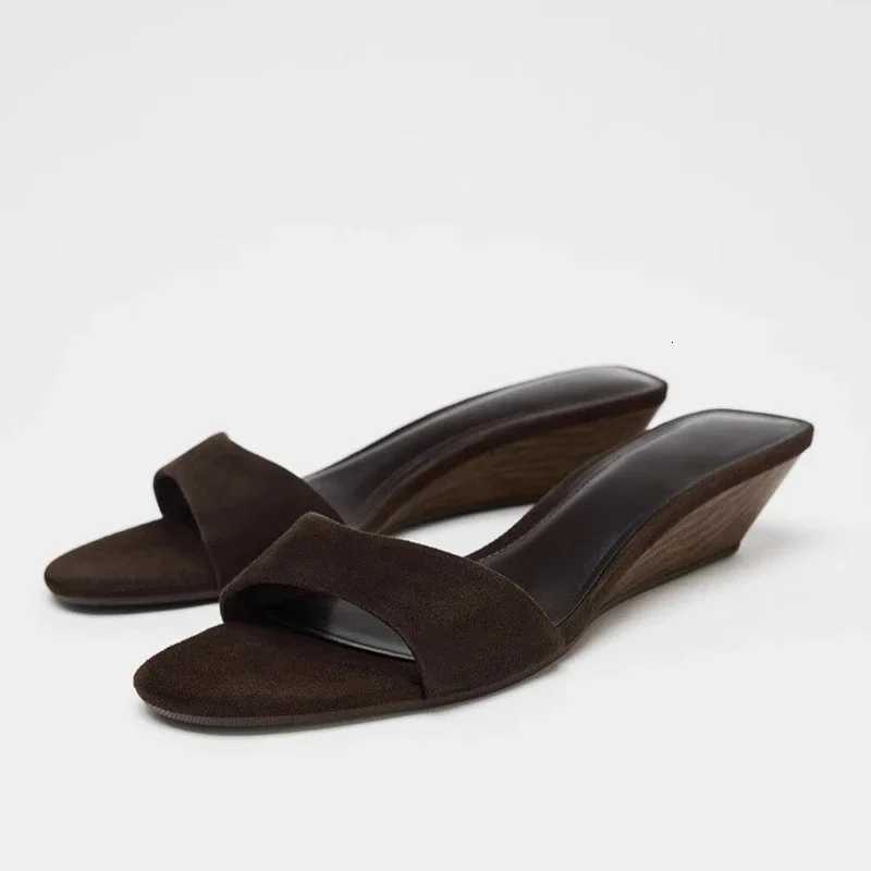 Women Wedges Slippers High Heels Sandals Chunky Shoes Summer 2025 New Designer Open Toe Shoes Slingback Sexy Pumps Flip Flops K260311