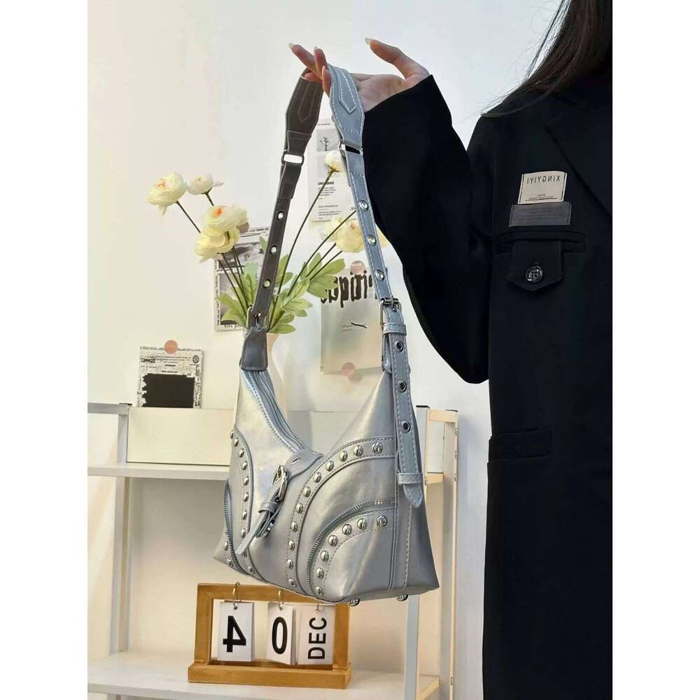 Gothic Punk Women's Rivet Shoulder Bag Pu Leather Crossbody Bags Female Luxury Fashion Y2k Cool Girls Motorcycle Armpit Handbags XJ260311