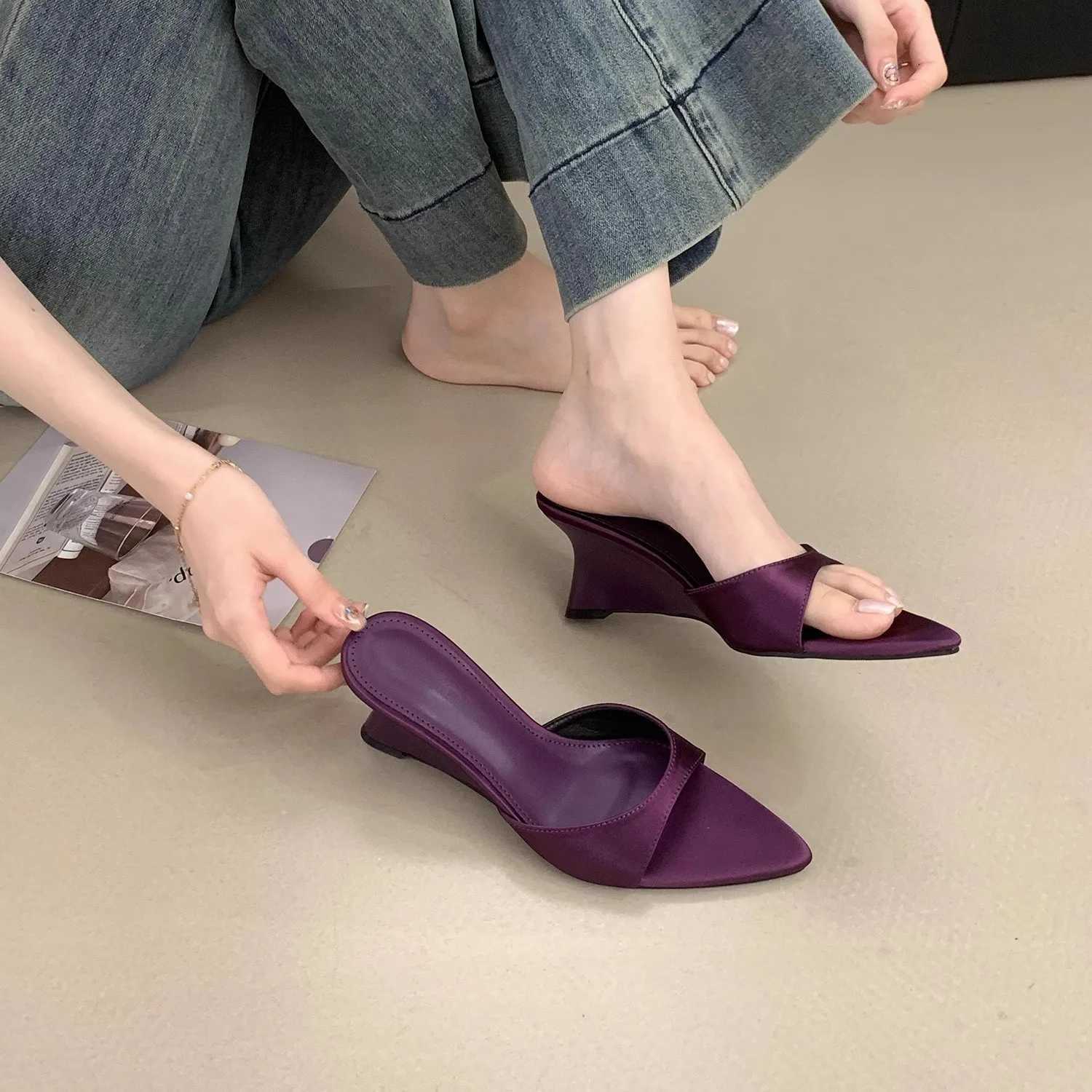 New Summer Fashion Wedges Heel Flip Flop Outdoor Clip Toe Women Gladiator Ladies Casual Dress Street Style Slides K260311