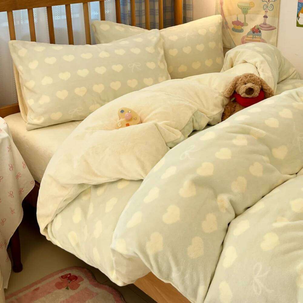 Print Thicken Milk Coral Fleece Bedding Winter Comforters Warm Bedroom Decor Quilt Cover Bed Sheet Pillowcase Four-Piece Set H260311