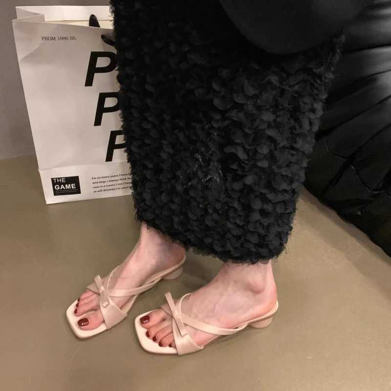 Designer Thick Heel Women Fashion Open Toe Butterfly-knot Dress Slides Summer Ladies Concise Beach Vacation Shoes K260311