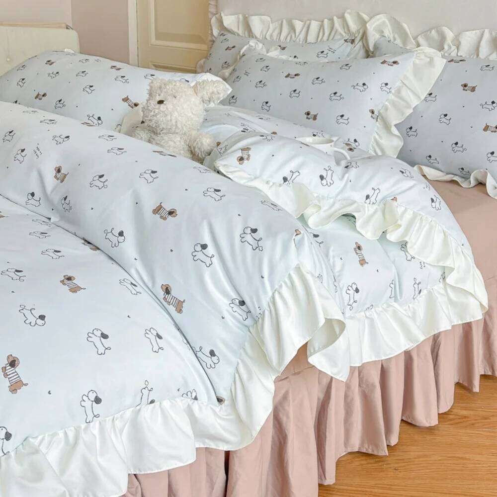 Princess Style Bedding Lace Bed Skirt Small Floral Print Soft Cotton Fabric Four Piece Set Skin Friendly Nude Sleeping Sheet H260311