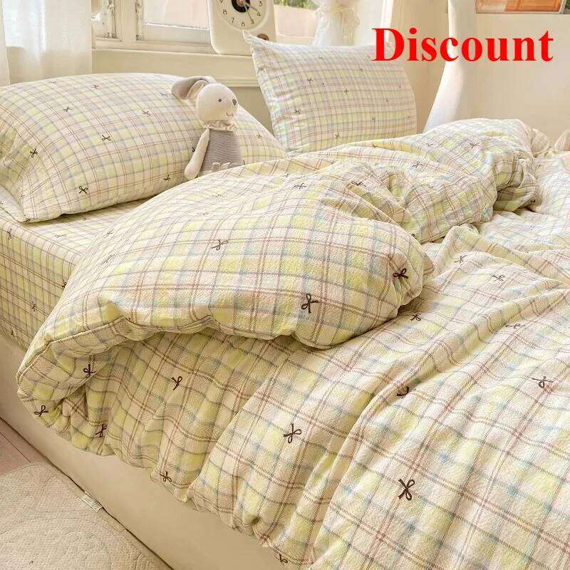 Wrinkled double-layer yarn four-piece set, mattress model, cream wind class A cloud feeling super soft kapok kit H260311