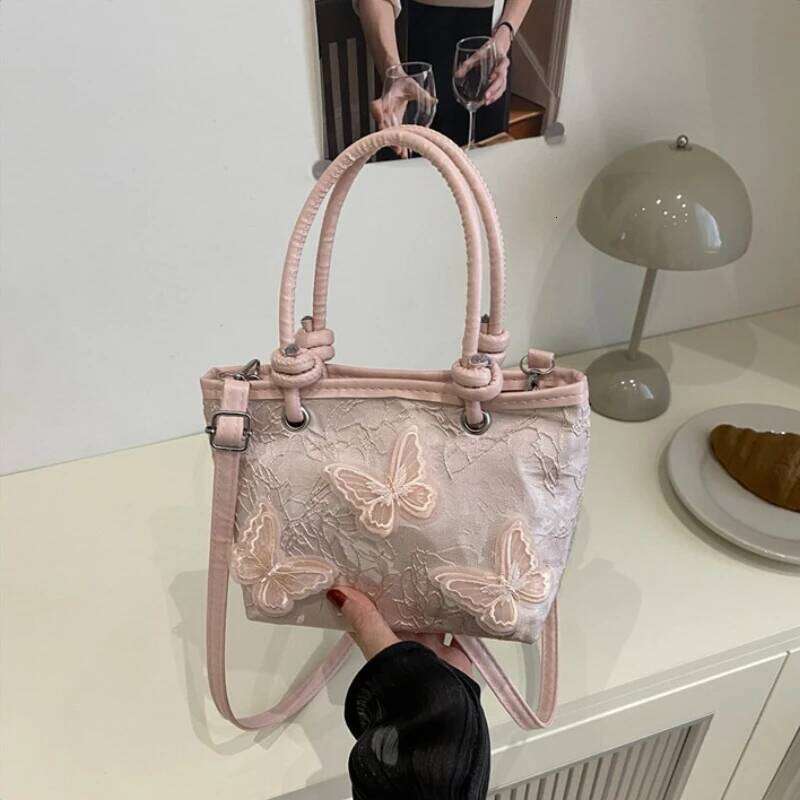 Fashion Butterfly Shoulder Bucket Bags for Women Elegant Ladies Handbags Small Tote Causal Versatile Female Phone Messenger Bag XJ260311