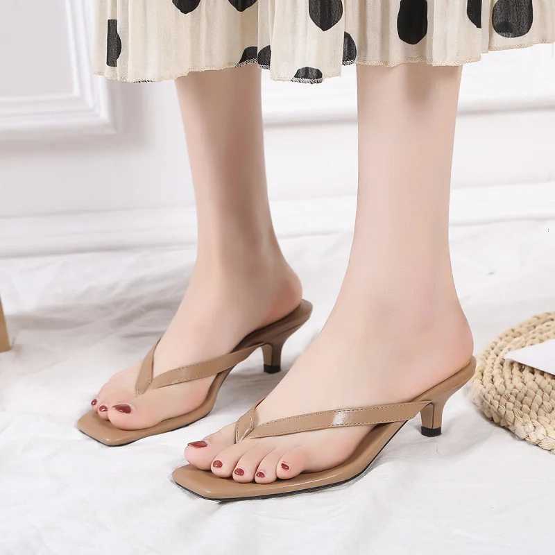 Square toe clip sandals for women 2023 summer new high heel flip-flops large size slim heel womens outdoor leather slippers K260311