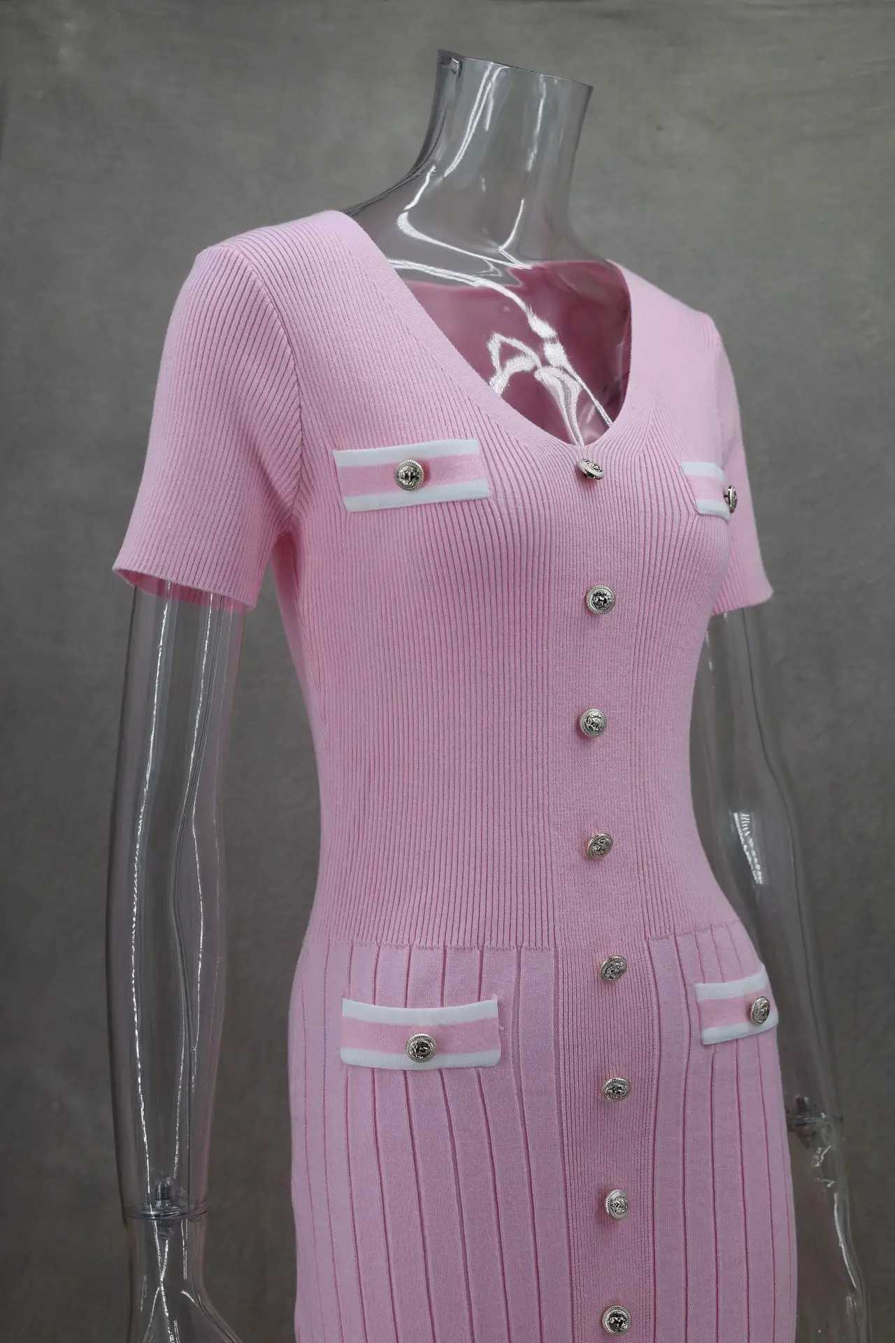 2024 Summer Women Elegant Knitted Long Dress Fashion V-neck Single Breast Sweater Maxi Vetsidos for Women Bodycon Streetwear M260311