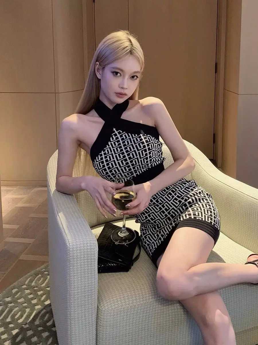 Fashion Knit Halter Neck Bodycon Dress Elegant Slim Fit Mini Dress M260311