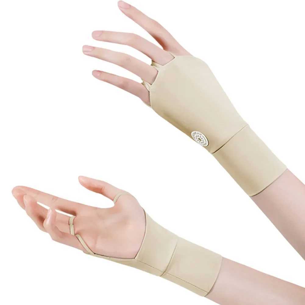 Women Half Finger Glove Cool BreathabLE Sun UV PROtector Glove Ice Silk Hollow Palm Elastic for Outdoor Practice M260311