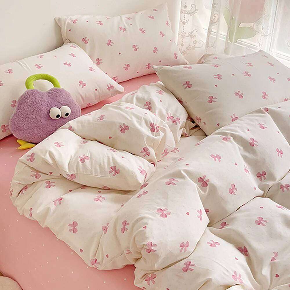 3pcs Pink Bow Duvet Set with 2 Pillowcases, Cozy and Breathable Quilt Cover Suitable for All Seasons H260311