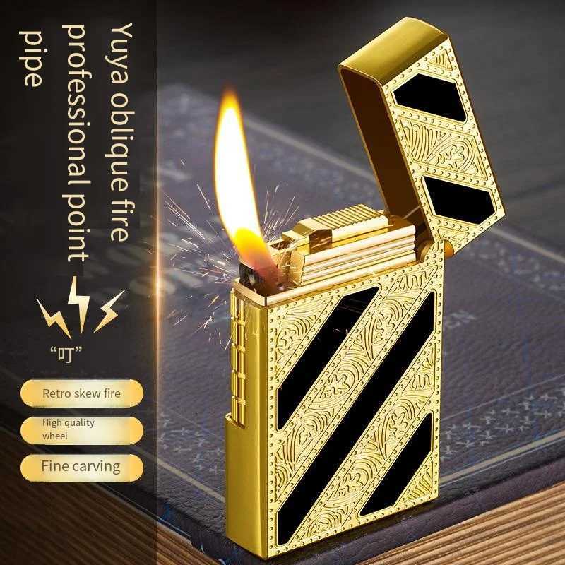 Brass Open Flame Butane Gas Lighter Brass Flip Side Slip Retro Classic Steel Loud Sound Pattern Mens Gift High-end New N260311