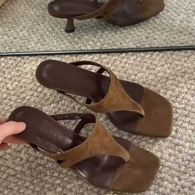 Fashion Clip-Toe Flip-Flops Summer New Square Toe Open Toe Suede Non-Slip Wear-Resistant Slide K260311