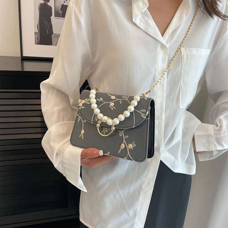 Fashionable Pearl Handbag Women Stylish Lace Chain Single Shoulder Bag, Synthetic Leather Small Square Bag for Daily Use XJ260311