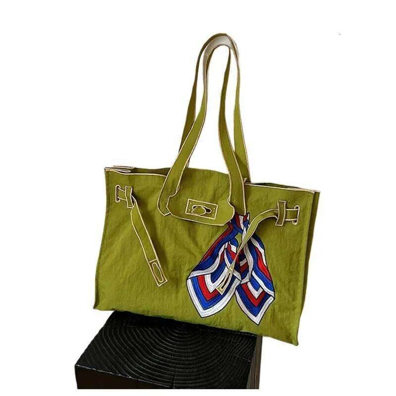 Embroidery Stylish Design Shoulder Bags Creative 2026 New High Quality Large Capacity Youth Sewing Thread Women's Handbags XJ260311