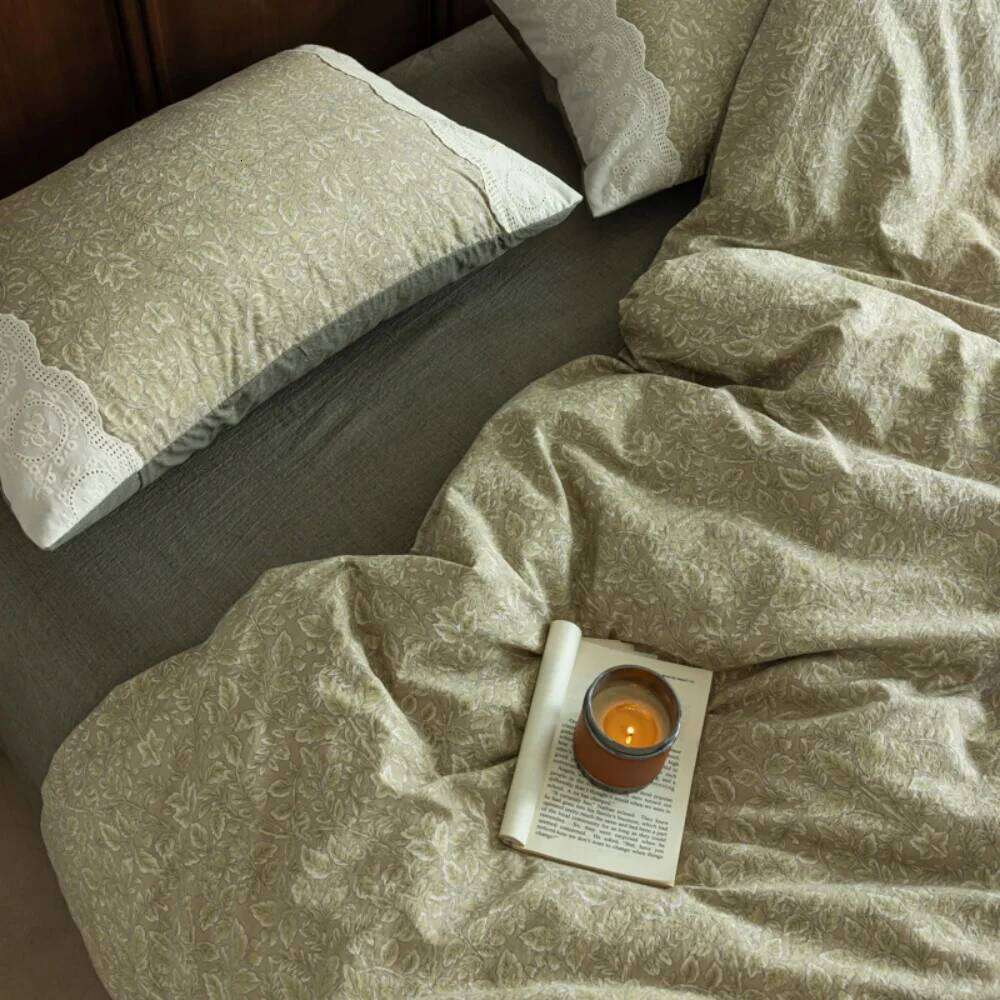 A Class Cotton Linen Four-Piece Skin Friendly Retro Floral Printed Bedding Set Quilt Cover With Lace Pillowcase Bed Sheet H260311