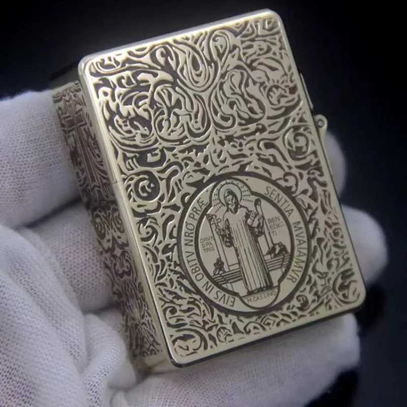 2026 915 Retro High End Waterproof Sealed Armor Constantine Kero sene Lighter 3/5 Hinge Metal Petrol Lighter Mens Gift N260311