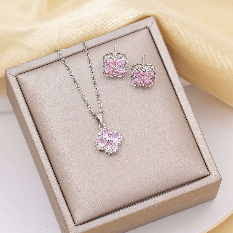 Clover Necklace for Women Jewelry Pendant Earrings Set Titanium Steel Clavicle Chain Light Luxury Zircon Inlaid Copper High End Elegant Jewelry