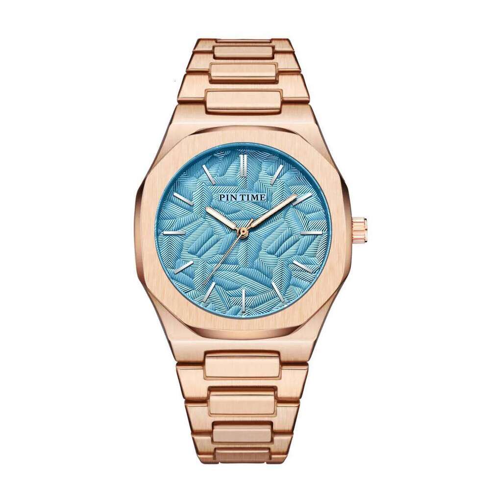 Trendy, fashionable and versatile stainless steel night light waterproof men's quartz watch