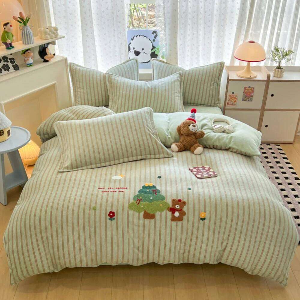 Cartoon Towel Embroidery Bedding Winter Warm Soft Thickened Milk Velvet Four-Piece Set Home Quilt Cover Bed Sheet Pillowcase H260311