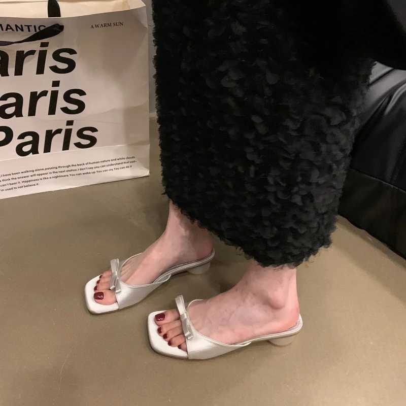 Designer Open Toe Low Heel Women Cute Slides 2026 Summer Womens Vacation Shoes K260311
