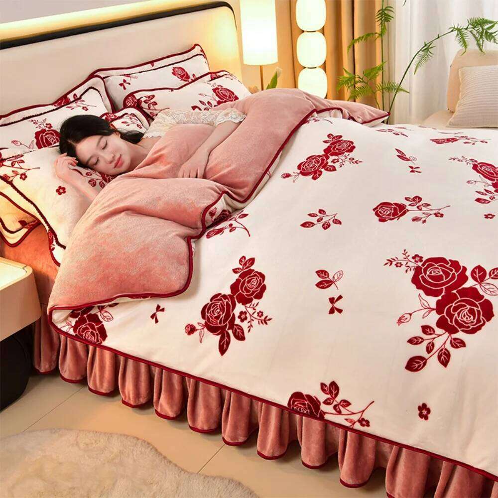 Light Class A Milk Velvet Four-Piece Set Winter Thickened Warm Fleece Home Anti-static Duvet Cover Bed Sheet Bedding Sets H260311