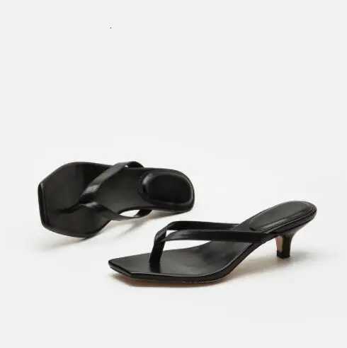 Square toe clip sandals for women 2023 summer new high heel flip-flops large size slim heel womens outdoor leather slippers K260311