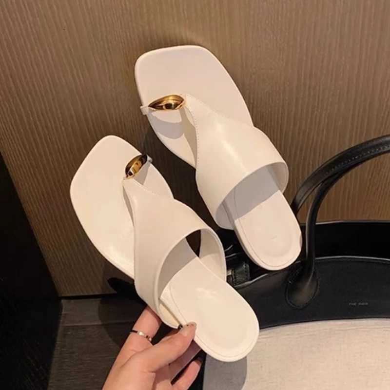 Women Flats 2025 New Summer Shoes Designer Flip Flops Fashion Clip Toe Slingback Sandals Casual Beach Zapatillas Mujer K260311