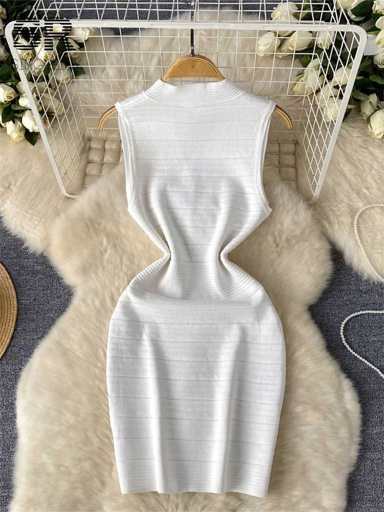 SINGREINY Bodycon Basic Knitting Dress Women Sleeveless V Neck Tank Ladies Elastic Waist Temperament Solid Streetwear Dress M260311