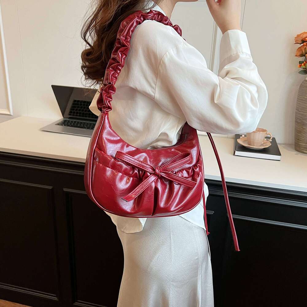 LEFTSIDE Small Bow Design PU Leather Underarm Bags for Women 2025 New Trend Fashion Shoulder Crossbody Bag Handbags and Purses XJ260311