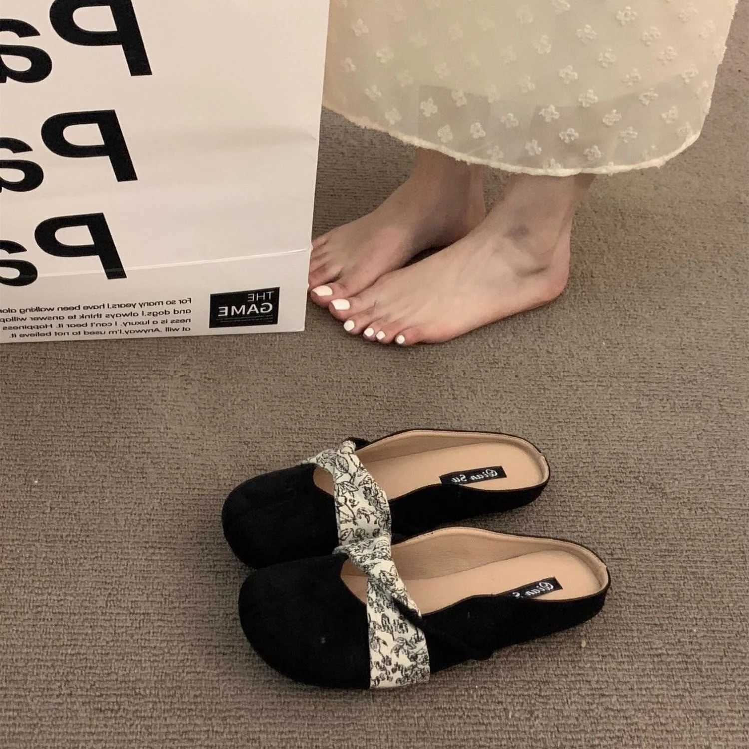 Large Size Womens Slippers 40-43 for Skirts Pig Hoof Toe Semi Slippers Women Outdoor Spring Summer Flat Bot Lazy Mules 4 K260311