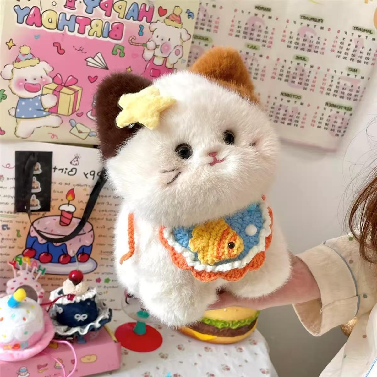 Internet celebrity cartoon three flower cat doll doll bib hat kitten plush toy doll birthday gift wholesale