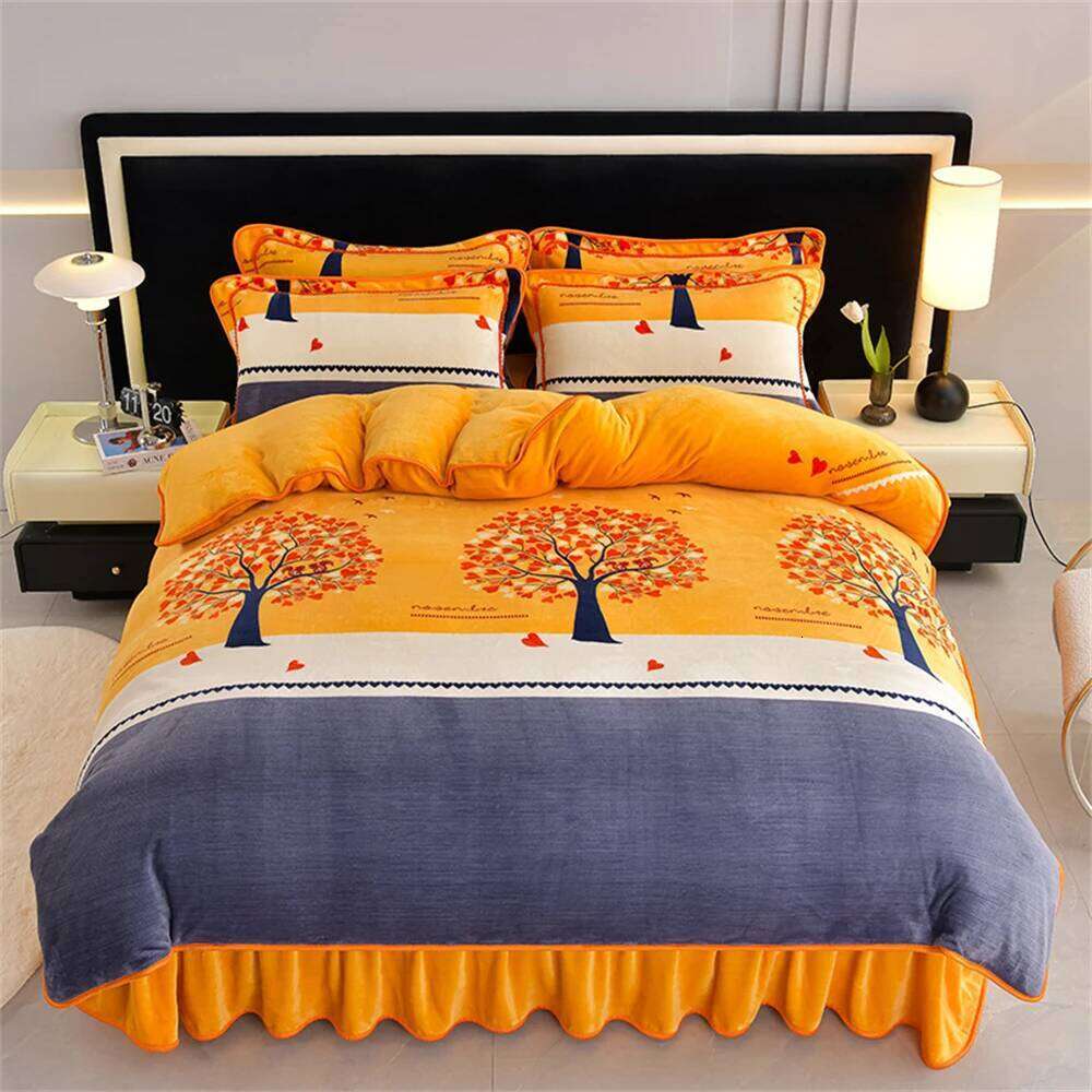 Light Milk Four-Piece Set Winter Thickened Quilt Warm Fleece Anti-static Duvet Cover Bed Sheet Bedding Sets H260311