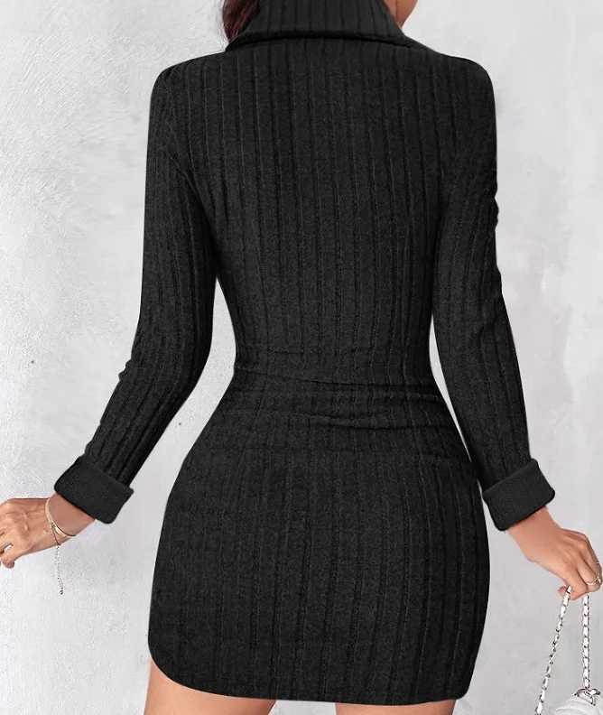 New autumn and winter solid color V-neck fitted bodycon long sleeve dress for women from Europe and America M260311