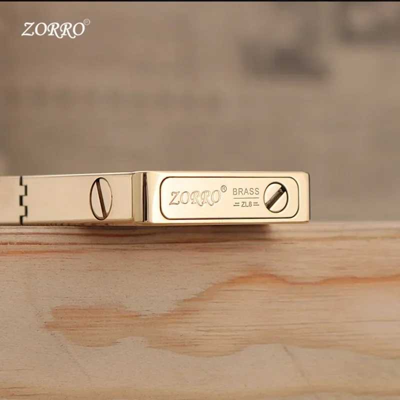 ZL8 Copper Ultra-thin Kerosene Lighter Constantine Pattern Personalized Engraving Grinding Wheel Lighter N2603111
