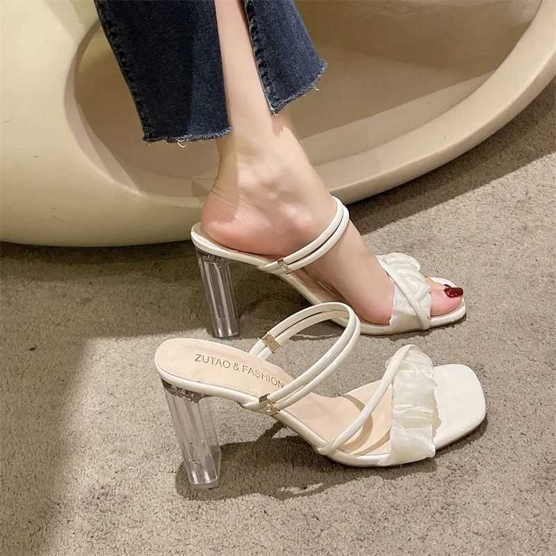 Womens Shoes One-line Chunky Heel Sandals 2025 Summer New Transparent Trend Fashion One-shoe Sandals for Women K260311