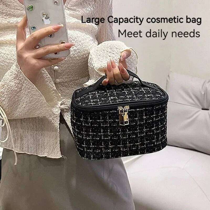 & Capacity Large Cosmetic Bag Handheld Toiletry Organizer For Living Room Bedroom Portable Home Use Storage