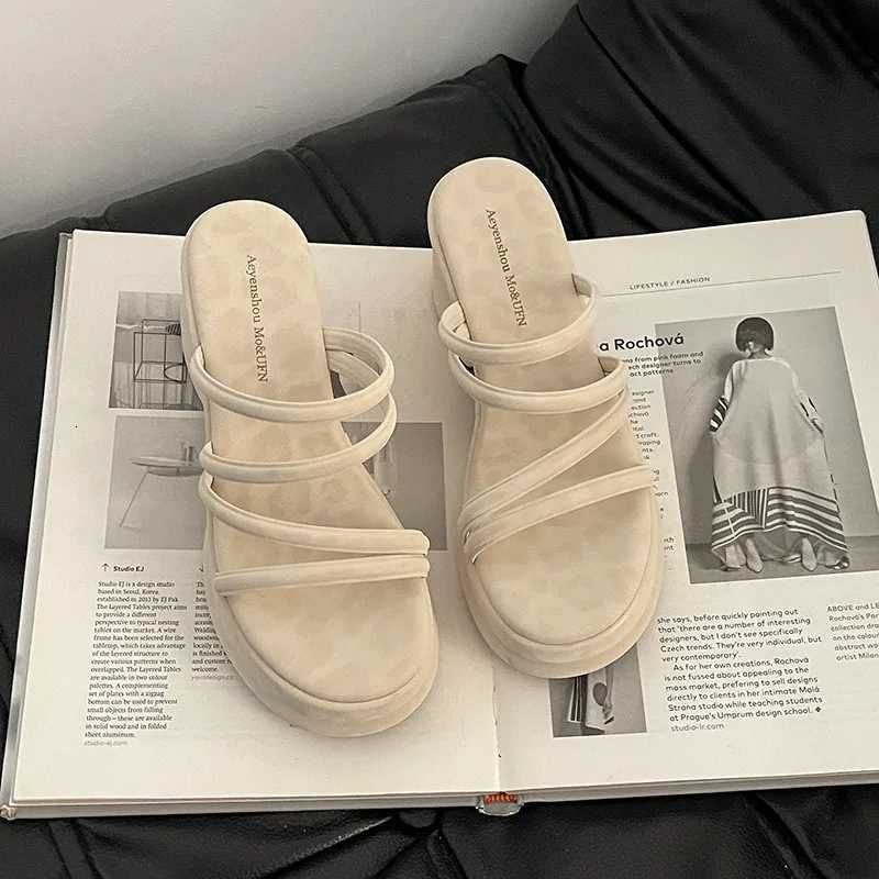 Summer Platform Heel Women Fashion Open Toe Narrow Band Slide Ladies Elegant Street Style Shoes Fashion Sandals Slides K260311