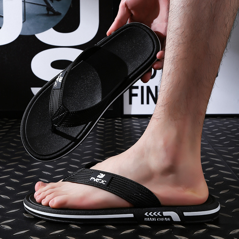 2026 Men's Summer Flip-flops Outdoor Anti-odor Anti-slip Luxury Shoes New Wear-resistant Outdoor Sports Sandals