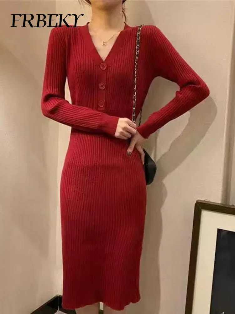Elegant Long Dresses Autumn Slim Fashion Sweater Dress Elastic Waist Package Hip Bottoming Knitwear V Neck Korean Bodycon Dress M260311