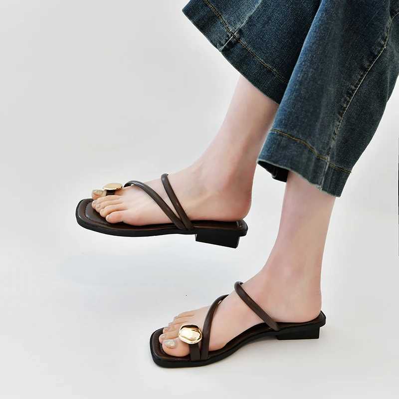 2025 Summer Beach Flip Flop Clip Toe Women Flats Slippers Shoes Outdoor Casual Ladies Low Heel Slides K260311